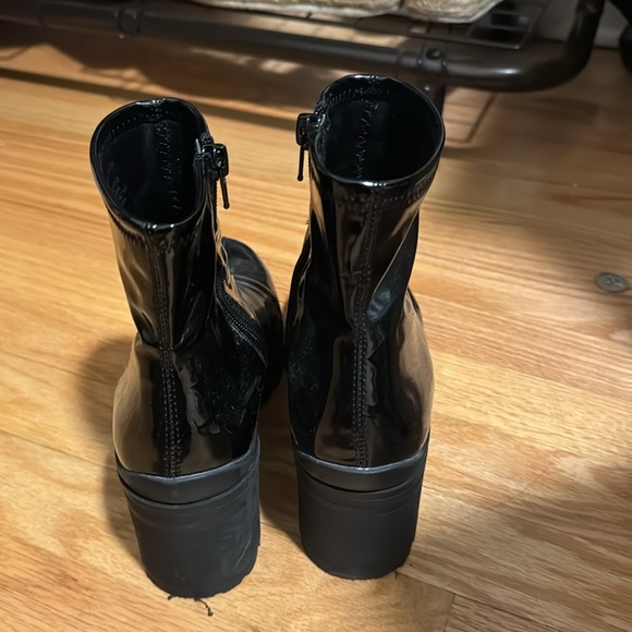 Steve Madden heeled booties - Picture 3 of 3